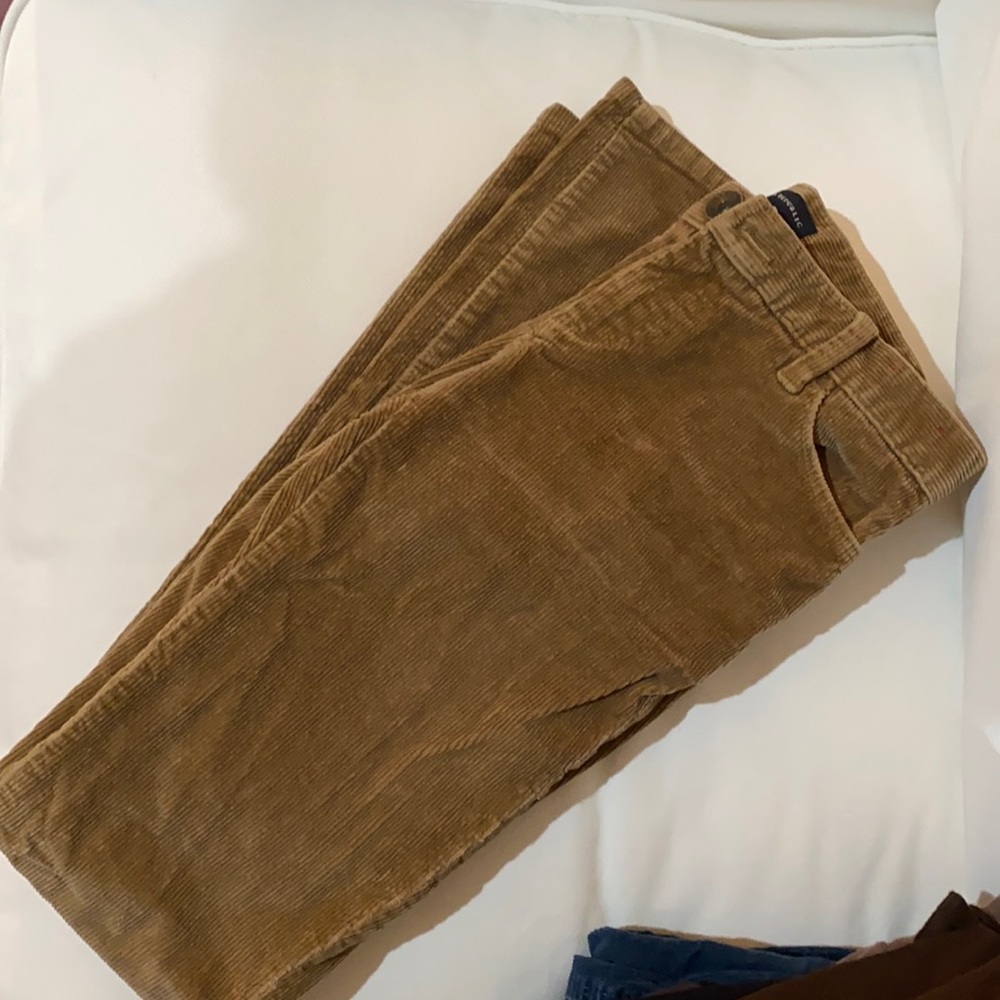 Banana Republic straight stretch chords 25